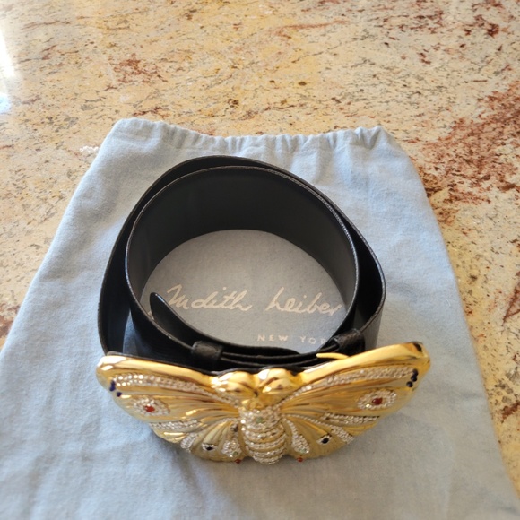 Judith Leiber designer belt